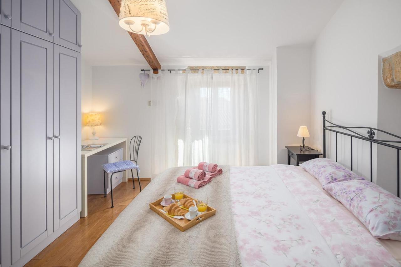 Casa Vita Holiday Home Poreč Eksteriør bilde